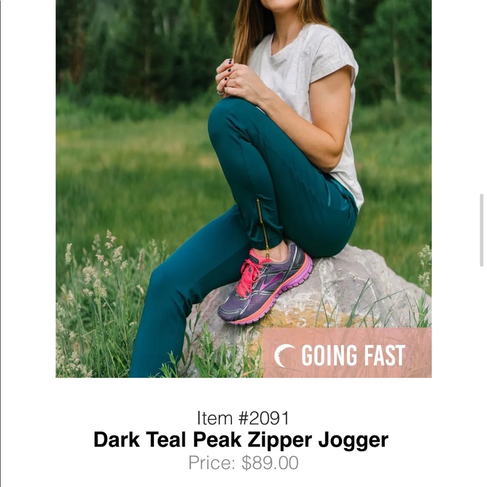 Zyia Dark Teal Peak Joggers